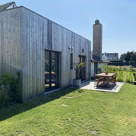 Villa Holiday Home In Koksijde Near Ster Der Zee Beach, Cleaning Included *